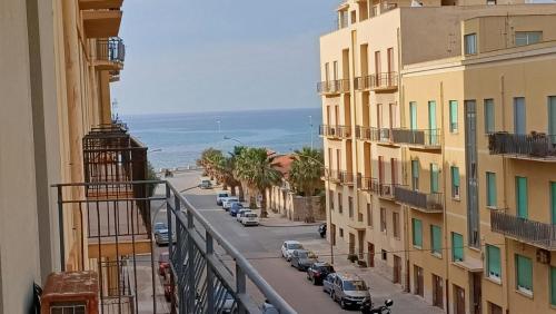 Appartamento vista mare — 4-Star Luxury Hotel in Trapani, Italy