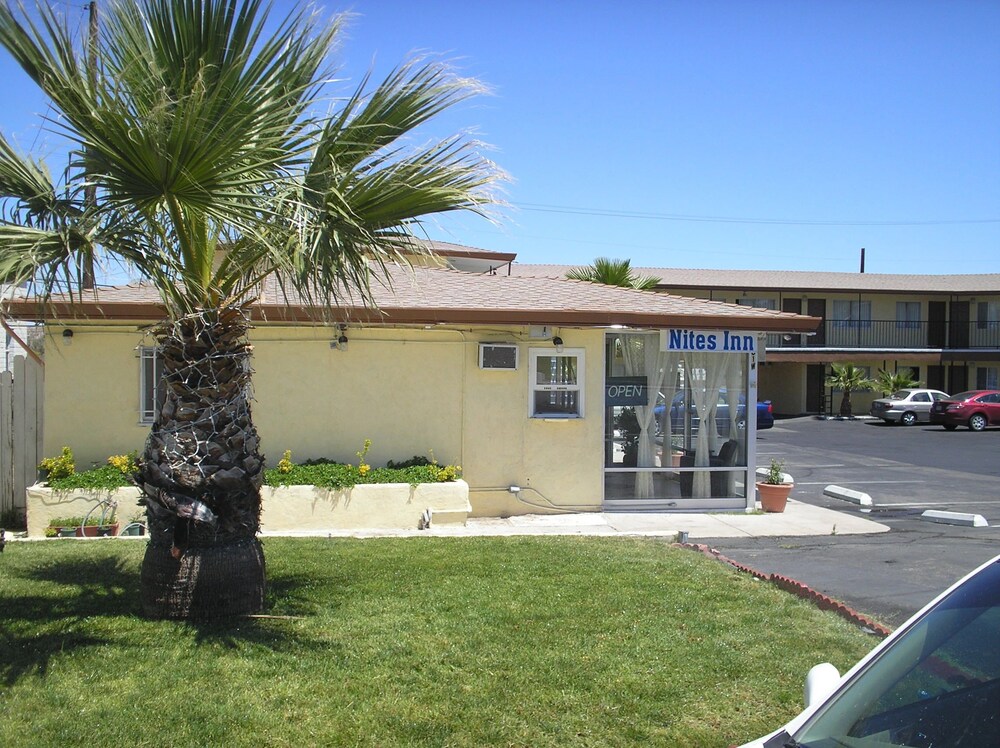 Nites Inn - carbon neutral hotel in Barstow