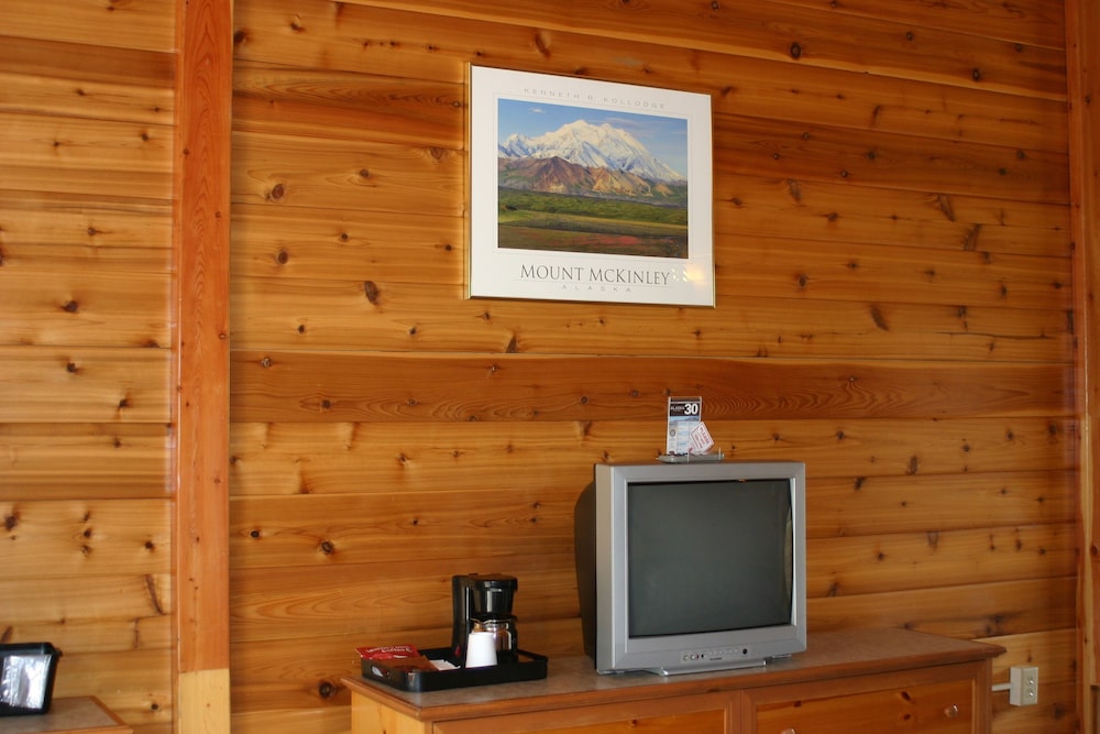 Denali Grizzly Bear Resort - photo 22