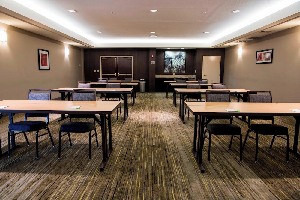 Courtyard by Marriott Shreveport Airport - photo 36