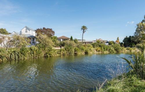 Maitai River Romance in Town in Nelson, New Zealand
