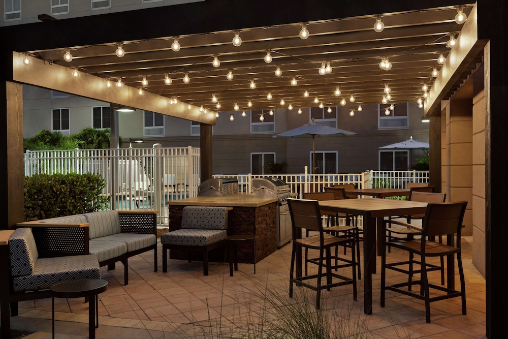 Homewood Suites by Hilton Fort Myers Airport FGCU - photo 38