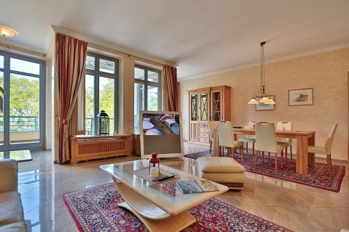 Kurpromenade 6 Kurpromenade 6 Appartement 4 — 4-Star Luxury Hotel in Timmendorfer Strand, Germany