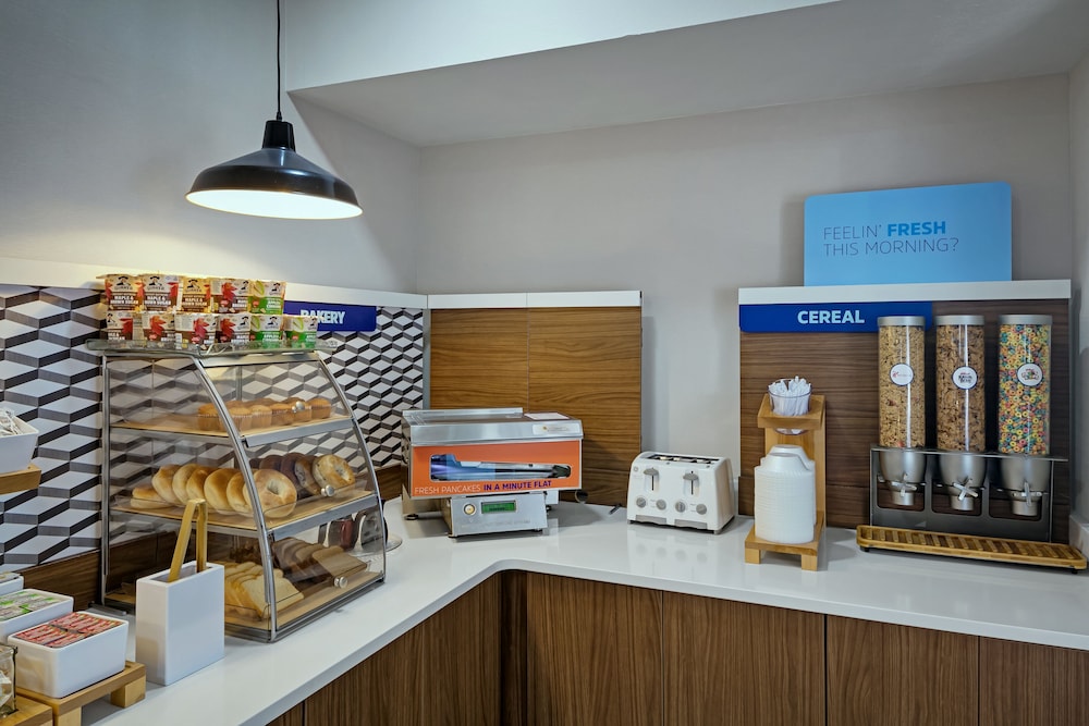Holiday Inn Express Lewiston by IHG - photo 75