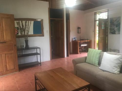 Paraiso Carlisa in San Jose, Costa Rica