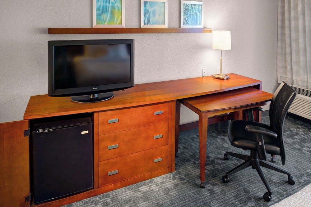 Courtyard by Marriott Columbia Northeast Fort Jackson Area - photo 23