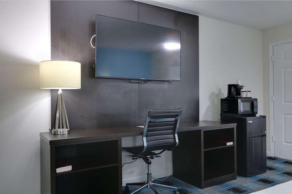 Travelodge by Wyndham Calhoun South I 75 - photo 11