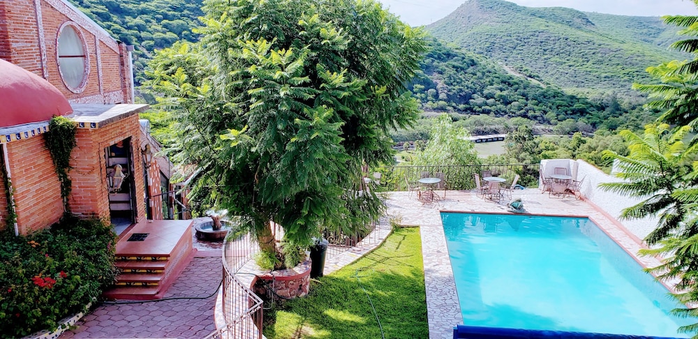 Los Alcatraces — hotel in El Pueblito