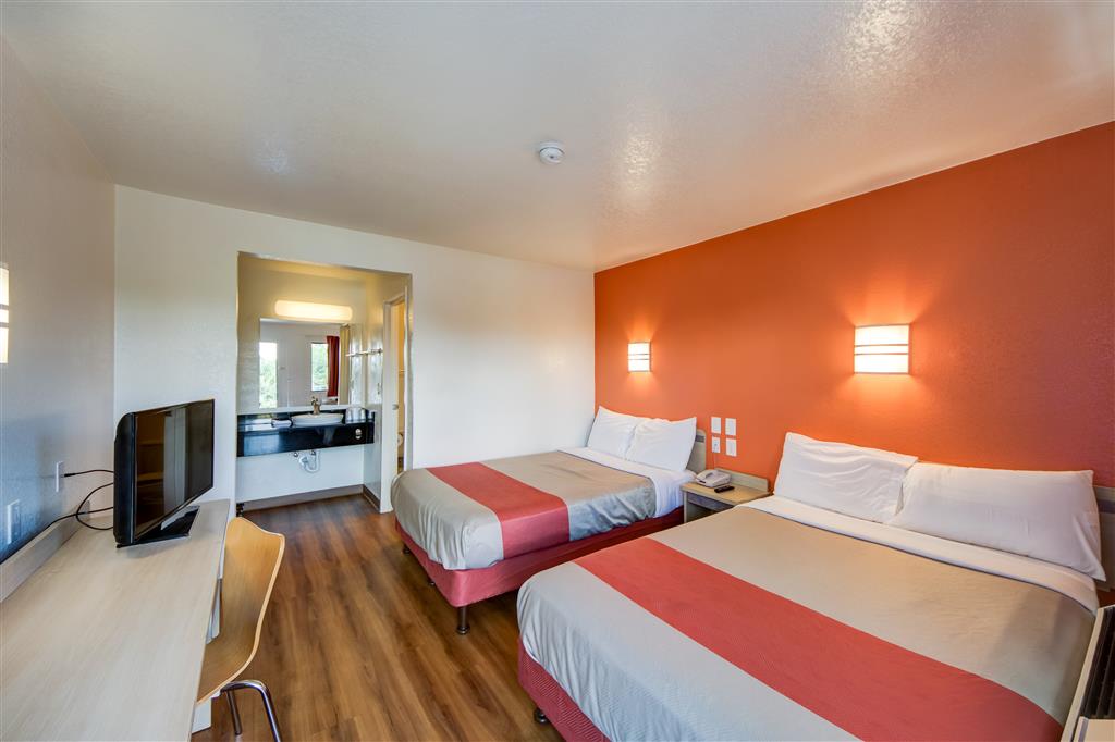 Motel 6 Lakeland FL - photo 14
