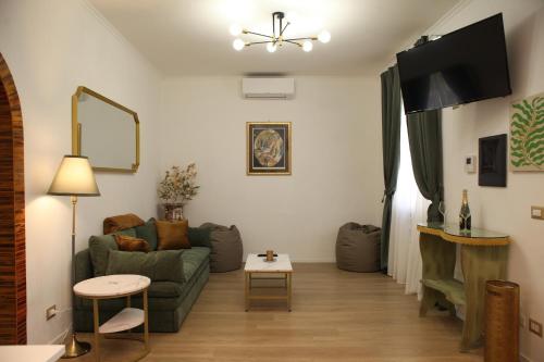 MGFCandia111 Appartamento al Vaticano — 4-Star Luxury Hotel in Rome, Italy