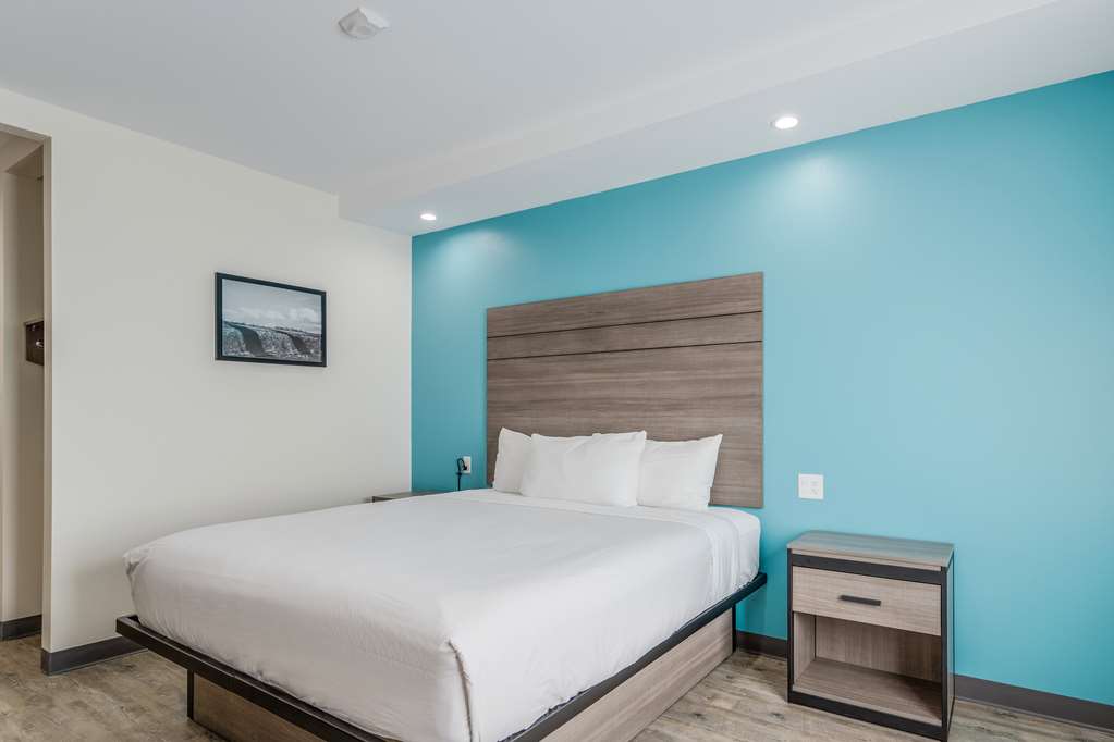 Americas Best Value Inn & Suites Katy - photo 8
