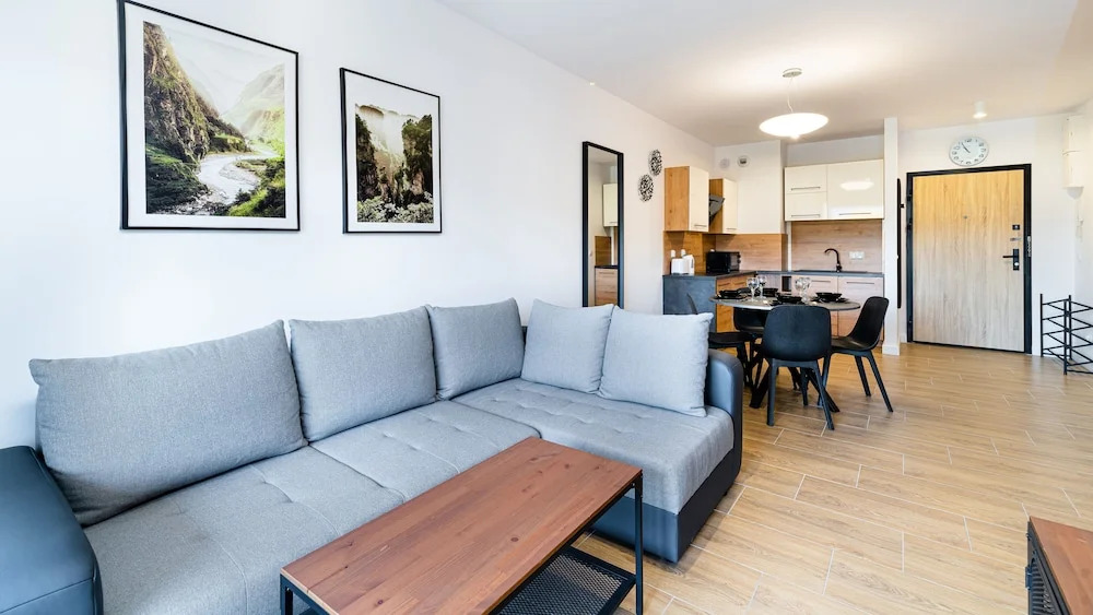 Apartamenty EverySky Kilińskiego 2 — 4-Star Luxury Hotel in Swieradow-Zdroj, Poland