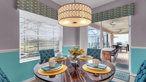 Striking 5br Resort Home Private Pool Spa Disney - photo 22