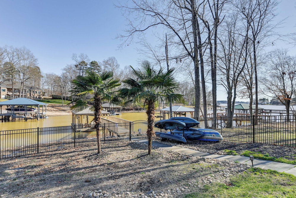 Waterfront Lake Norman Retreat w Dock Hot Tub in Terrell, United States