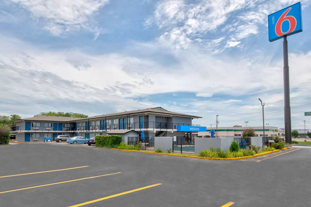 Motel6 Jonesboro AR - photo 4
