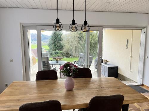 Terrasse mit Ausblick — Biedenkopf — photo 2