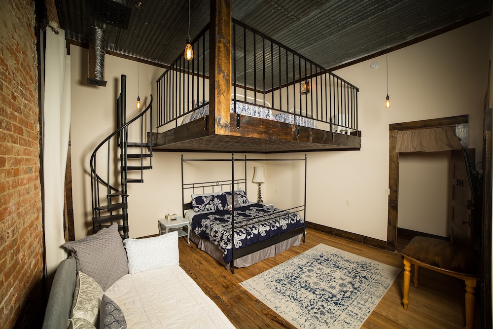 Eighteen Ninety Sleepover - last minute hotel in Casey