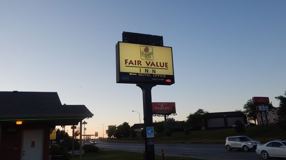 Fair Value Inn - photo 48