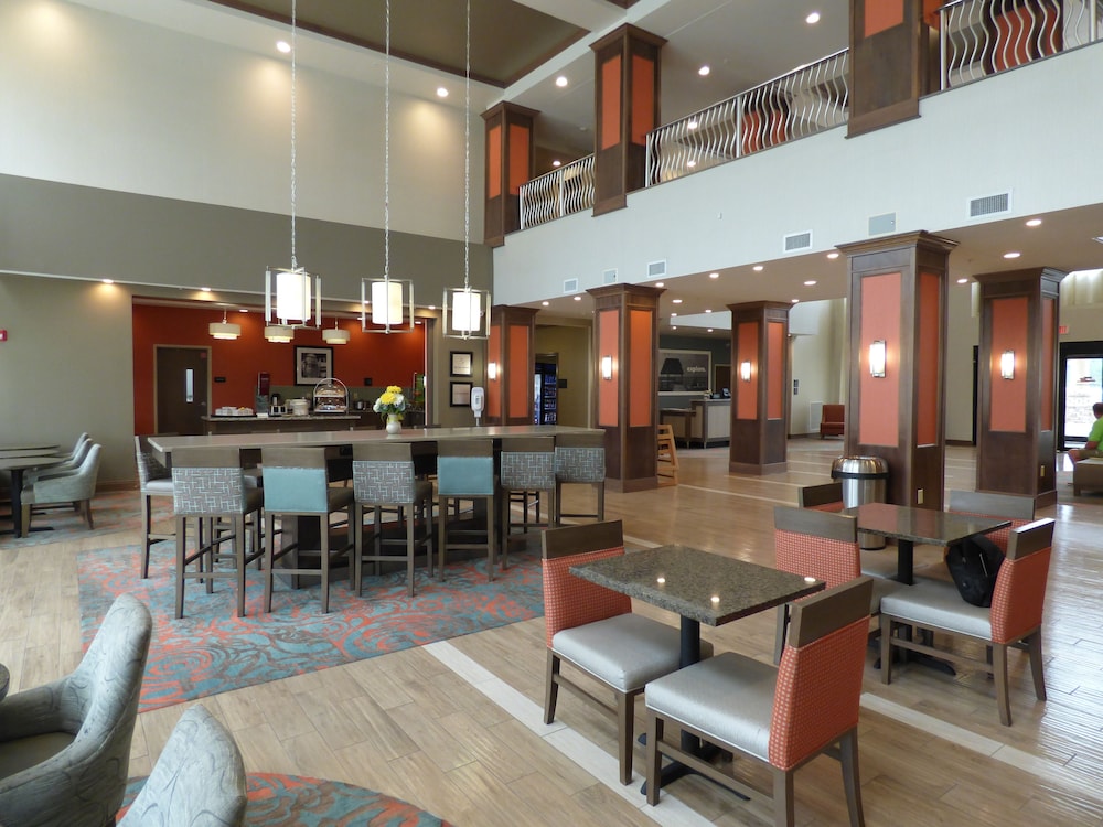 Hampton Inn & Suites Pensacola I 10 Pine Forest Road - photo 9