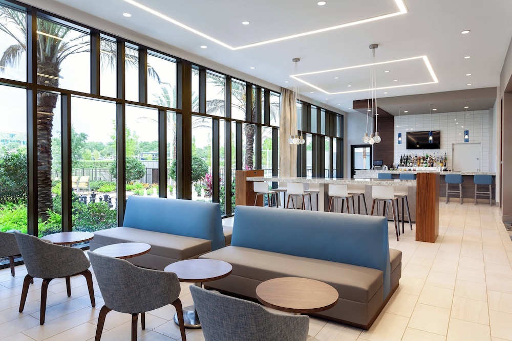 SpringHill Suites by Marriott Orlando at Millenia - photo 4