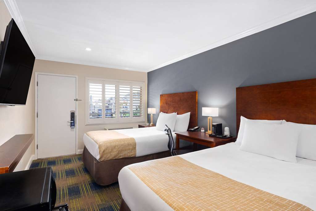 Travelodge by Wyndham by Fisherman's Wharf - photo 10