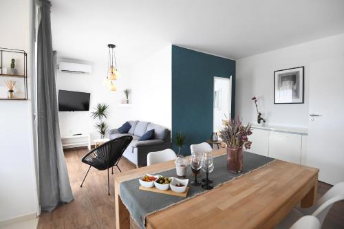 Apartment Višnjik free private parking — 4-Star Luxury Hotel in Zadar, Croatia