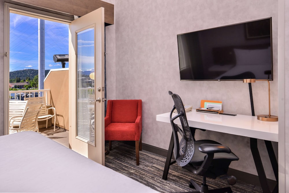 Hilton Garden Inn Bend - photo 13