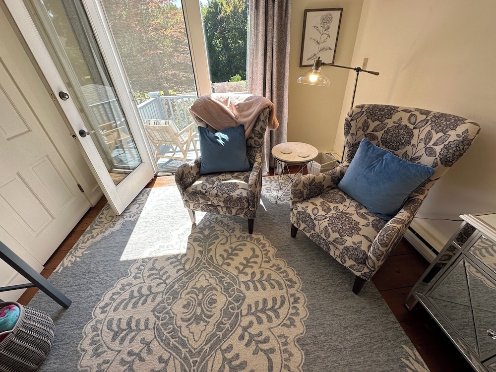 Inn at Perkins Cove - photo 43