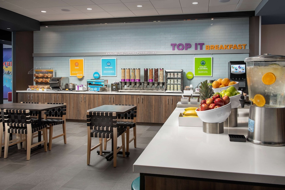 Tru by Hilton Miami West Brickell - photo 22