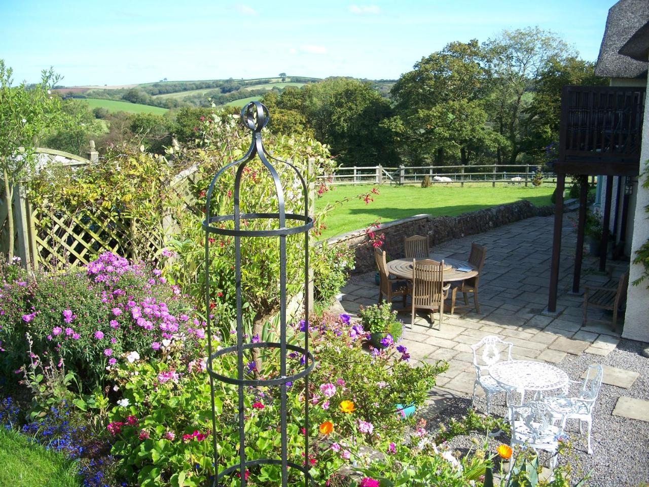 Fernside Bed and Breakfast — Templeton — photo 4