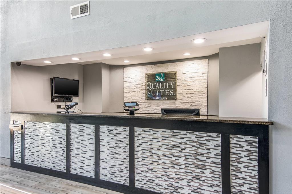 Quality Suites Maumelle Little Rock Northwest - photo 7