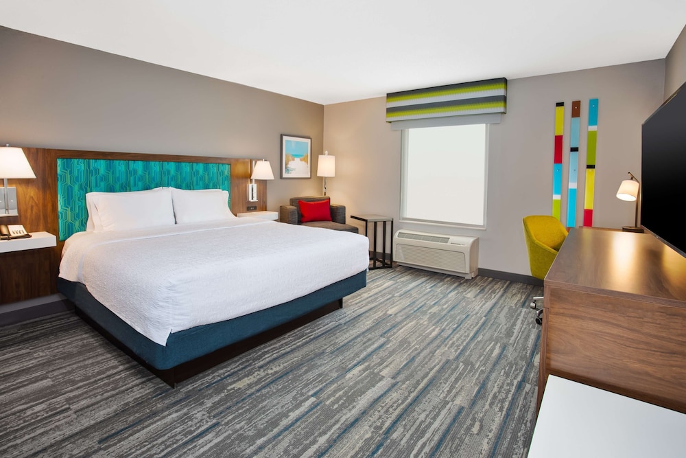 Hampton Inn & Suites Cape Coral Fort Myers Area FL - photo 22
