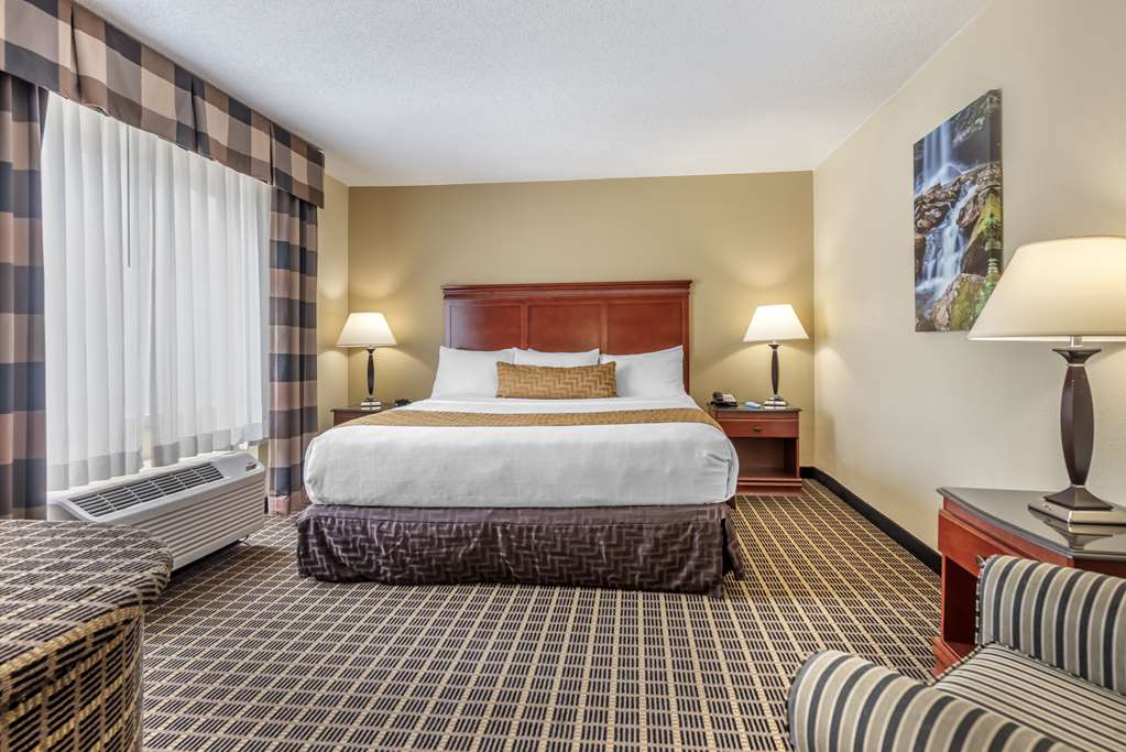 Best Western Plus Bridgeport Inn - photo 25