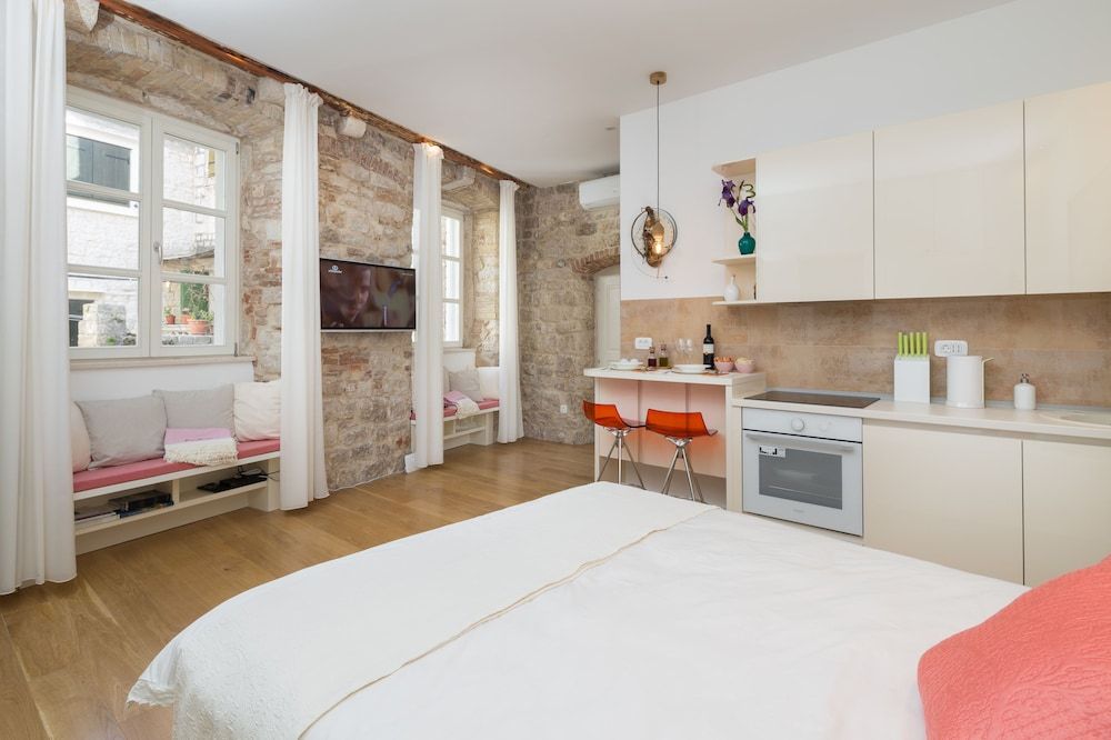 That Place — 4-Star Luxury Hotel in Trogir, Croatia
