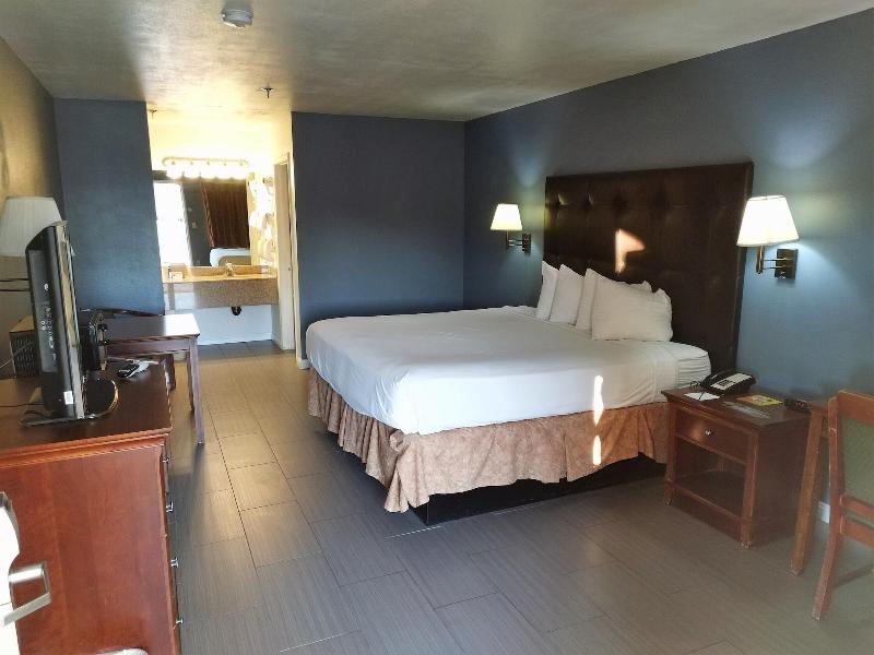 Rio del Sol Inn - photo 28