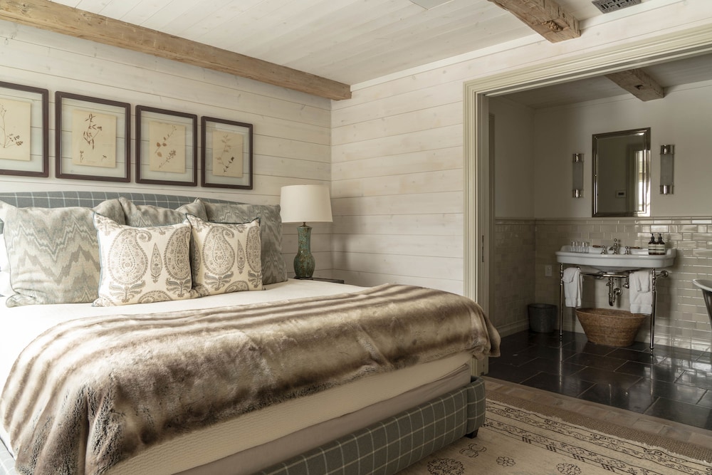 Eleven Scarp Ridge Lodge - photo 17