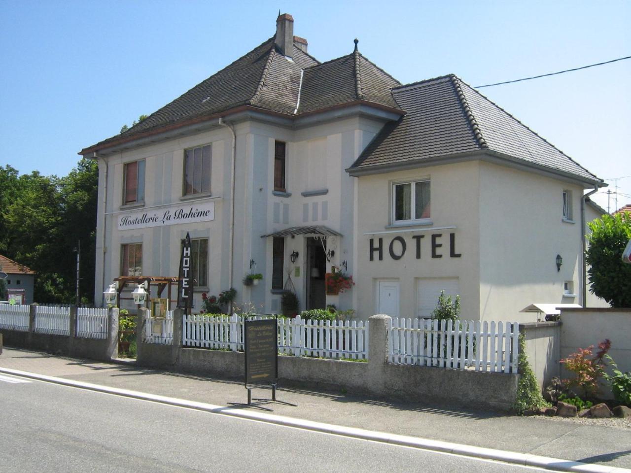 Hostellerie la Boheme in Niederbronn-Les-Bains, France