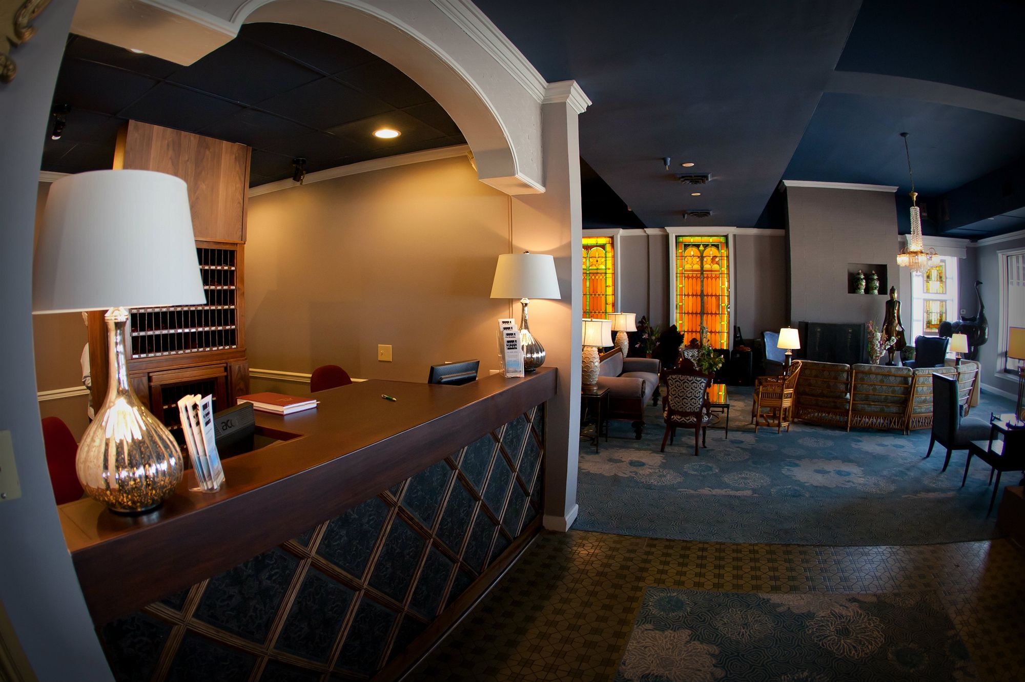 Beach Plaza Hotel - photo 7