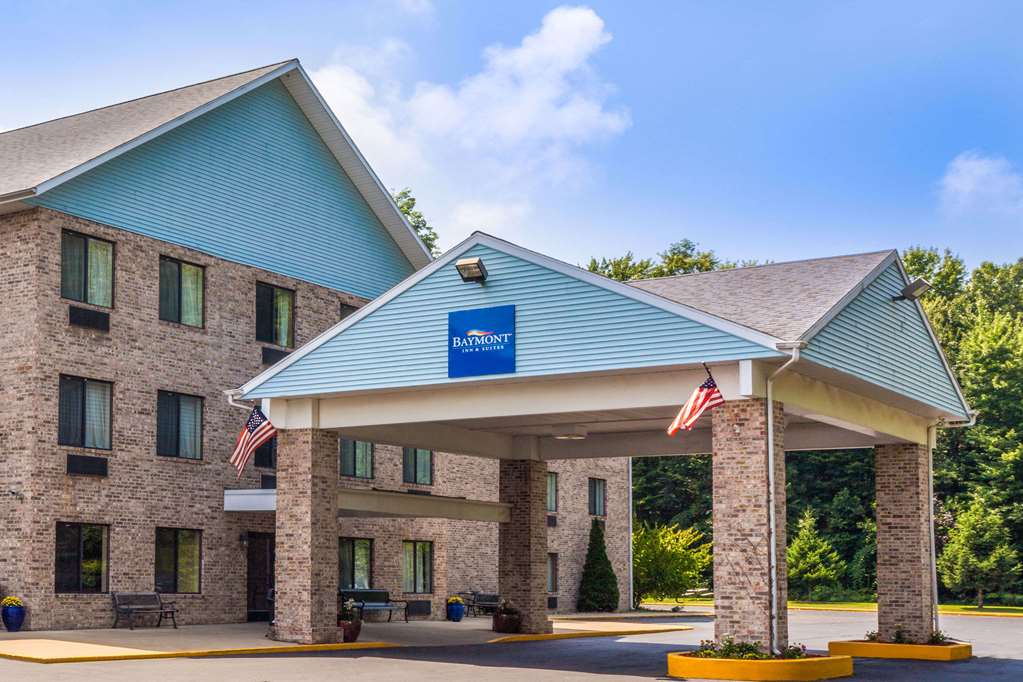 Baymont by Wyndham New Buffalo - featured photo