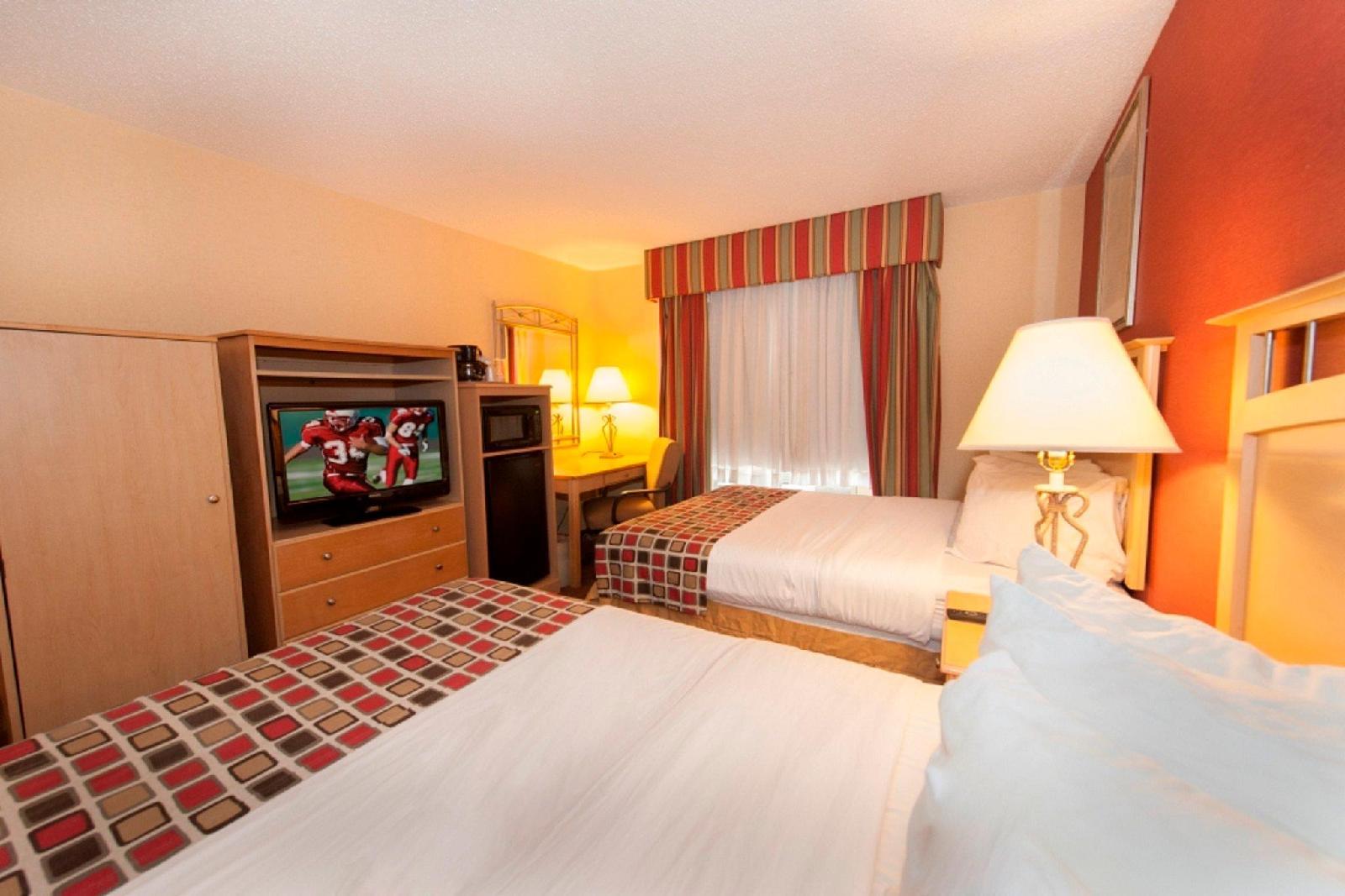 Red Roof Inn Queens - featured photo