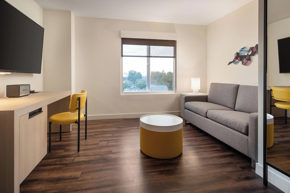 Aloft Mountain View - photo 9