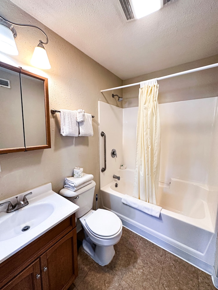 Alhonna Resort LLC - photo 204