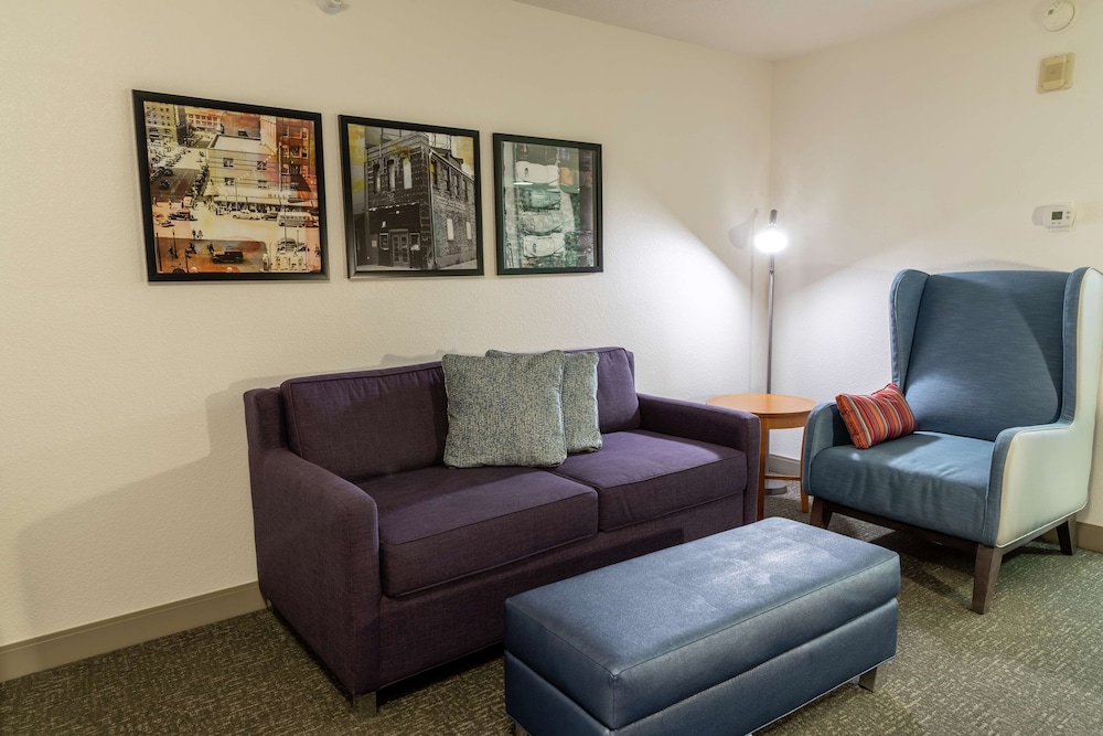 Hilton Garden Inn Des Moines West - photo 39
