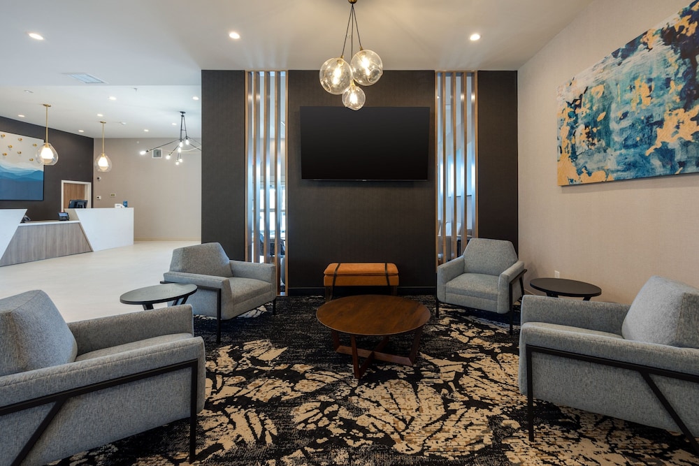 TownePlace Suites Canton Riverstone Parkway - photo 4