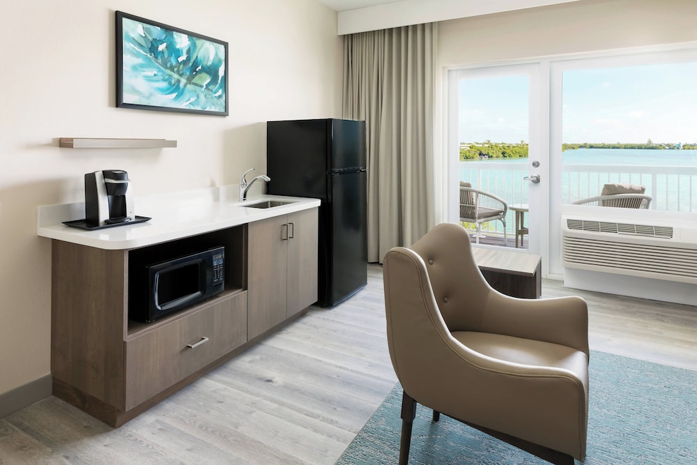 Fairfield Inn & Suites by Marriott Marathon Florida Keys - photo 23