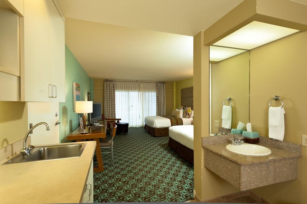 Campbell's Resort - photo 29