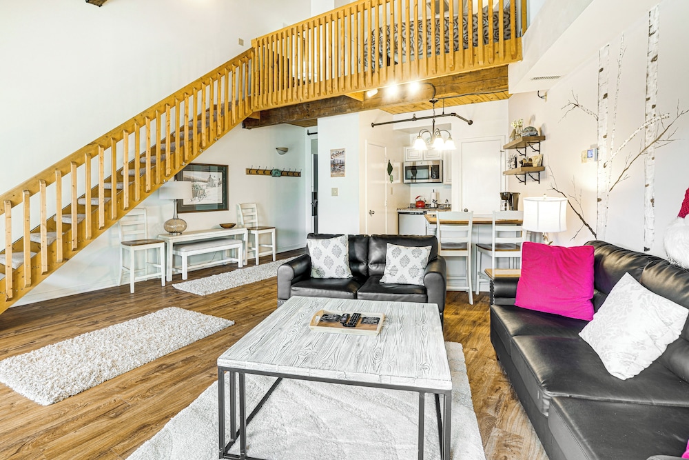 Hike Bike & Explore: Wintergreen Resort Condo - photo 4