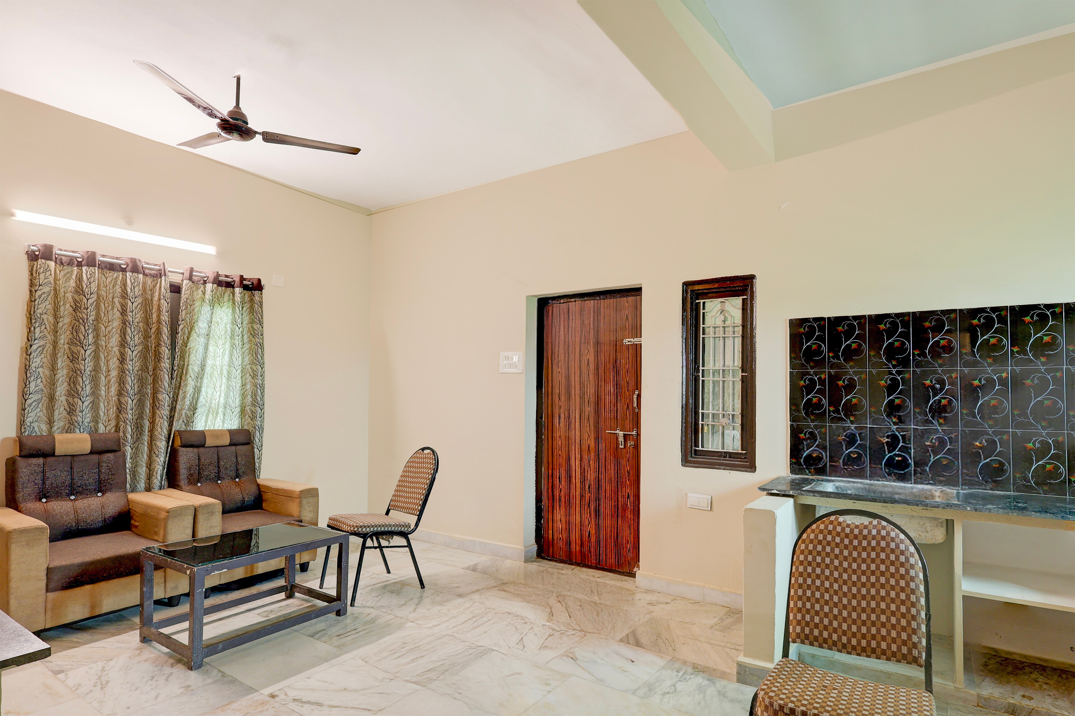 Super Hotel O Kandrika Highway Road Vijayawada Formerly Akshaya Heights — Vijayawada
