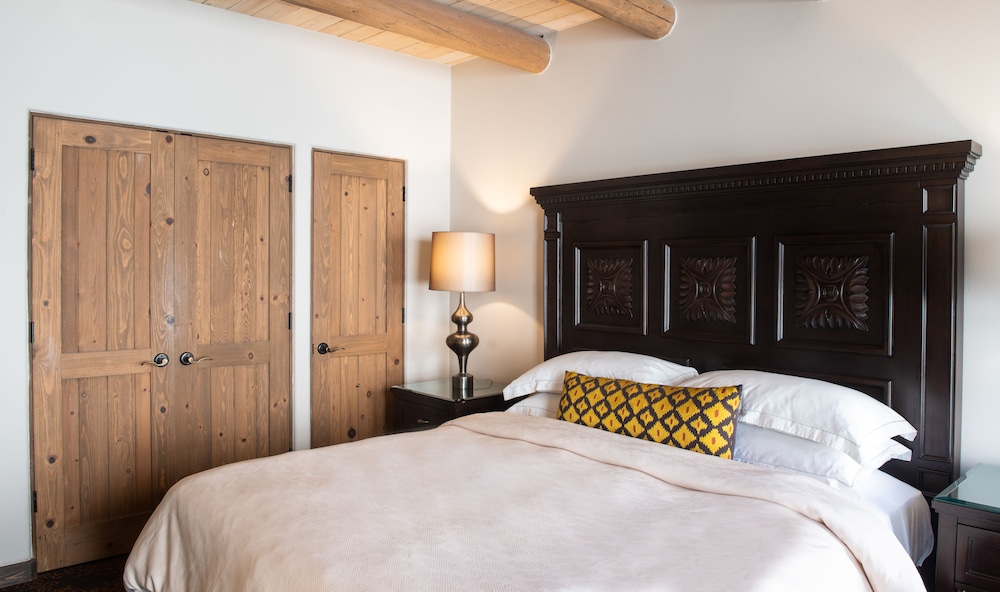 Hilton Santa Fe Historic Plaza - photo 6