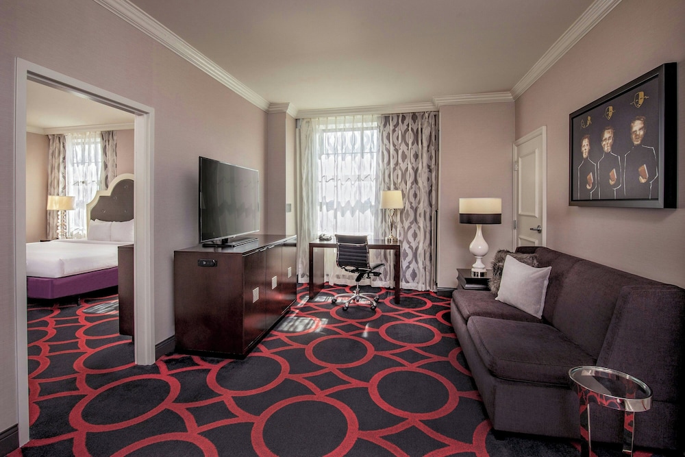 Courtyard by Marriott Boston Downtown - photo 19